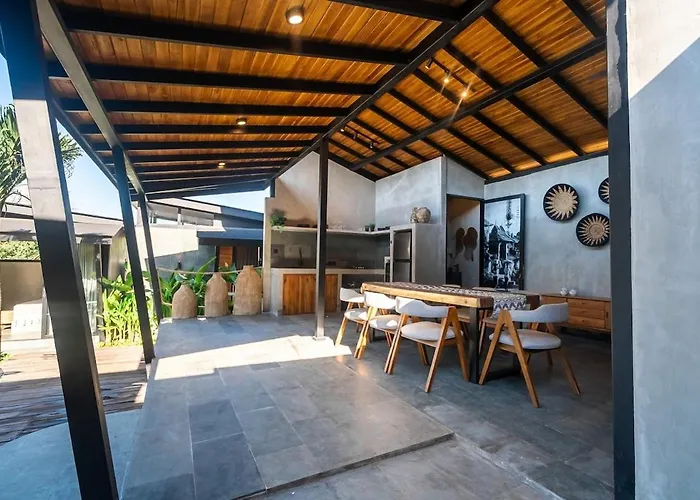 Oasis Mintaka - 5 Bedroom With Pool
